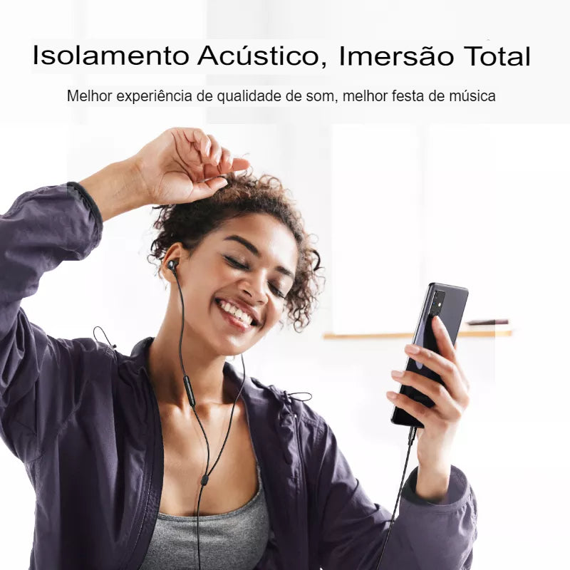 UGREEN fone de ouvido com fio equipado com microfone intra-auricular de 3,5mm para suprimir o ruído ambiente.